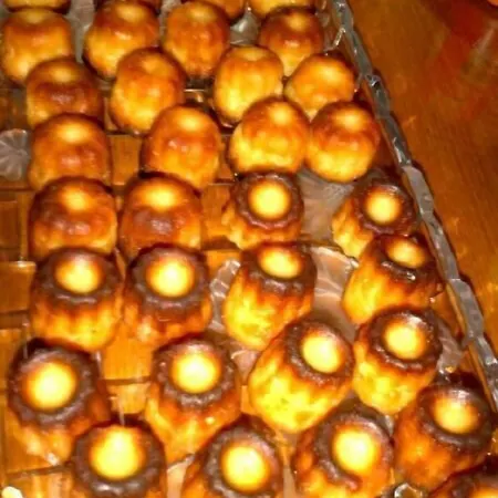 Ayrault לינה וארוחת בוקר